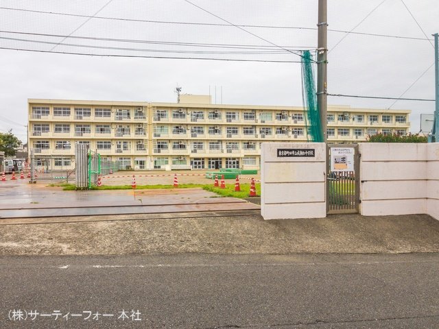 町田市立成瀬台中学校 撮影日(2021-09-17) 600m