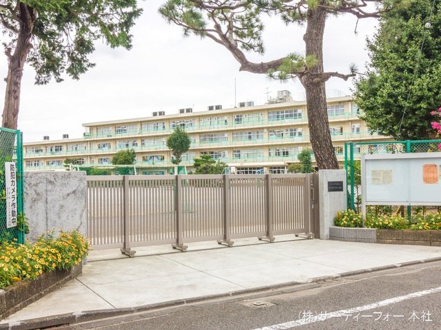町田市立町田第四小学校 撮影日(2021-09-17) 450m