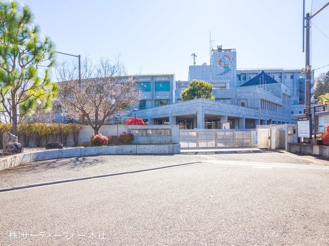 町田市立鶴川中学校 撮影日(2021-12-02) 2000m