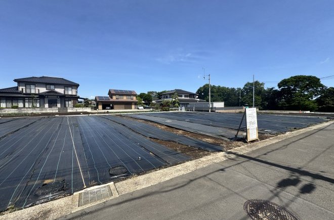 【中津】全5区画の開発分譲地 南道路に面する建築条件無し売地 No.2