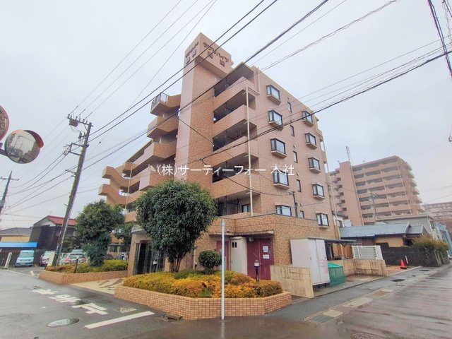 ラブリハイツ鶴間 303