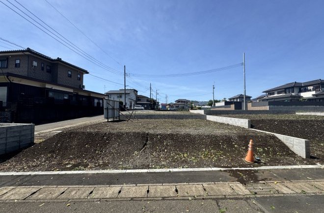 【中津】全区画の開発分譲地 38坪超のゆとりの広さ 建築条件無し売地 No.6