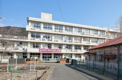 半原小学校