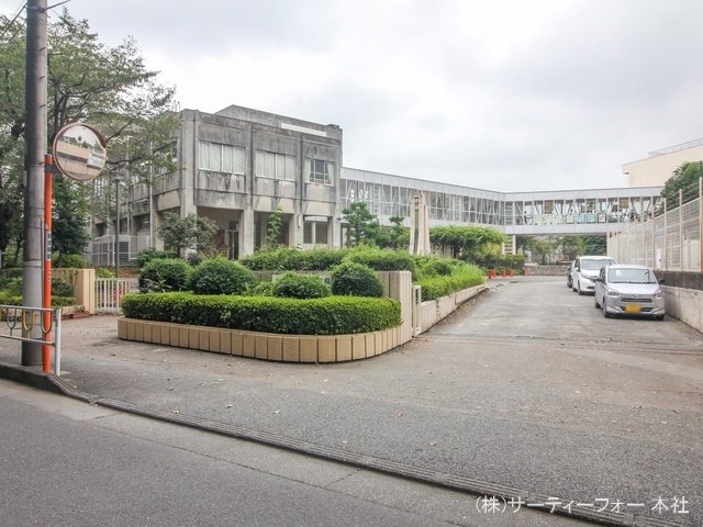 相模原市立九沢小学校 撮影日(2022-09-15) 650m