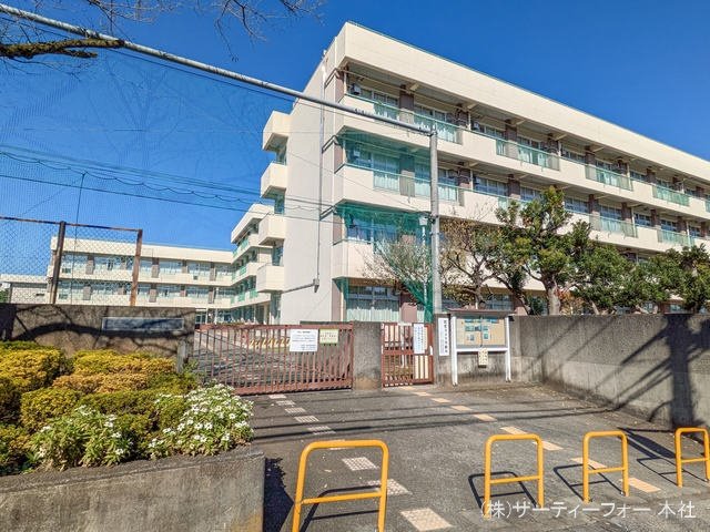 町田市立山崎小学校 撮影日(2024-11-13) 600m
