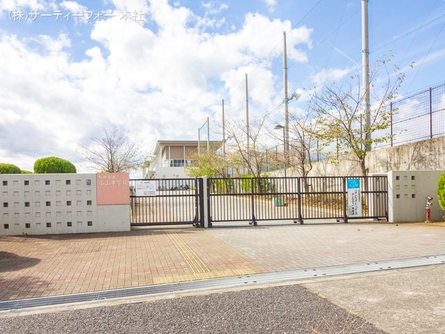町田市立小山中学校 撮影日(2021-10-21) 1210m
