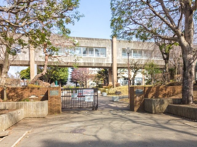 相模原市立上溝中学校 撮影日(2022-03-17) 930m