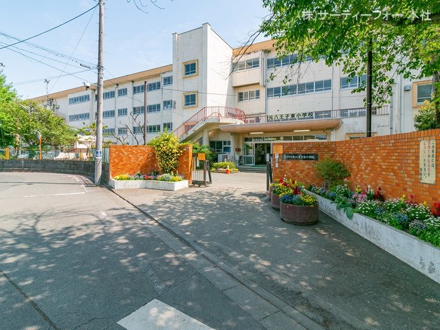 八王子市立元八王子東小学校 撮影日(2022-04-28) 1100m