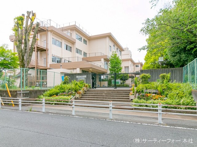 八王子市立陵南中学校 撮影日(2022-04-26) 350m