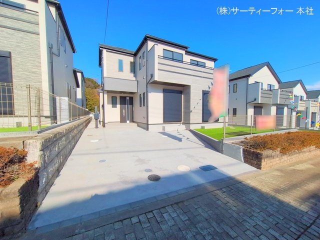 町田市三輪緑山4丁目2番 Q号棟