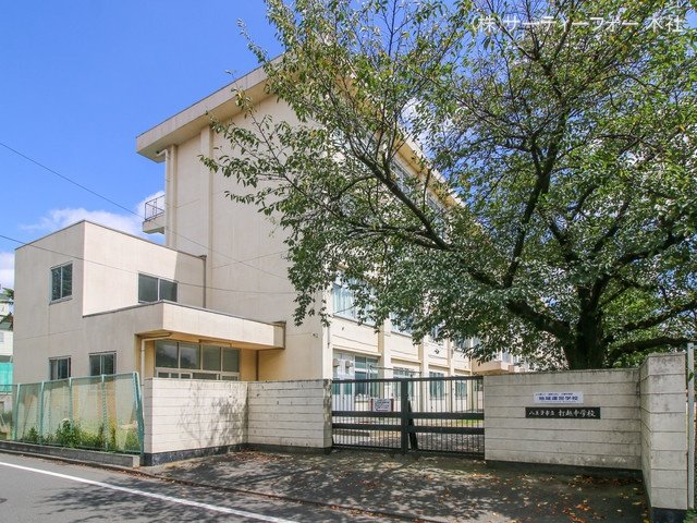 八王子市立打越中学校 撮影日(2022-09-05) 910m