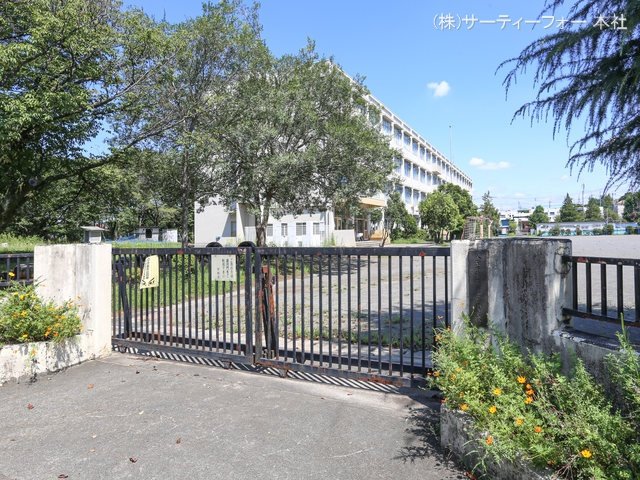 八王子市立片倉台小学校 撮影日(2024-09-04) 610m