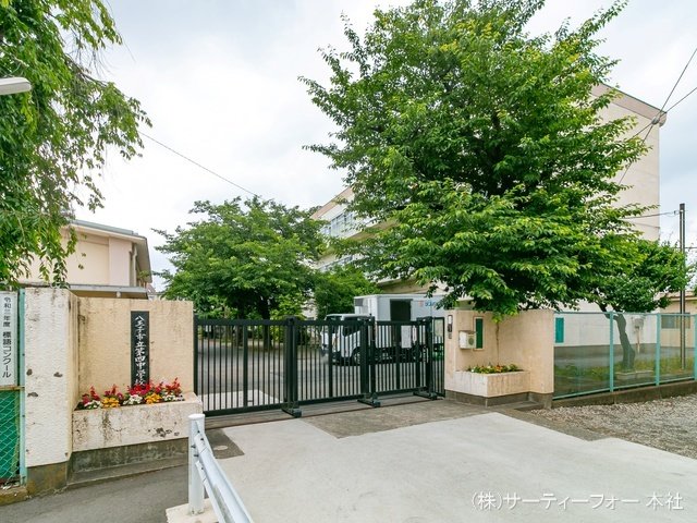 八王子市立第四中学校 撮影日(2022-06-10) 700m