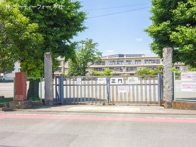 相模原市立淵野辺小学校 撮影日(2022-05-18) 550m