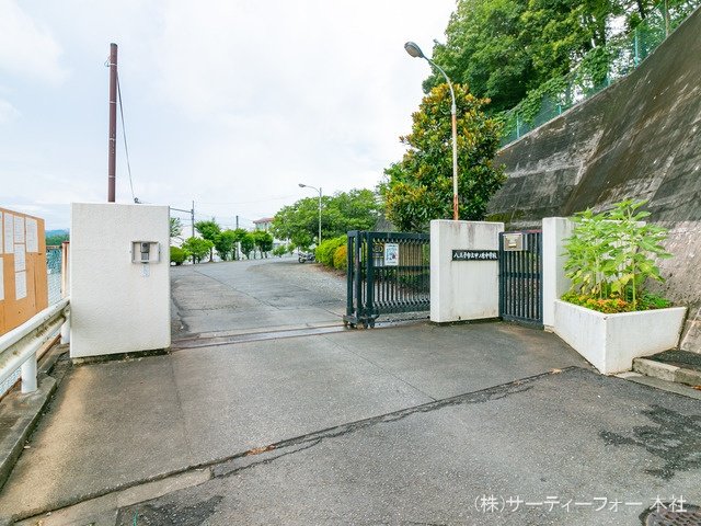 八王子市立甲ノ原中学校 撮影日(2022-07-26) 1600m