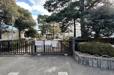 弥栄中学校