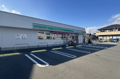 ローソンストア上溝店