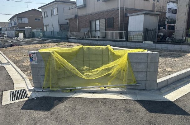 分譲地専用のゴミ置き場があります