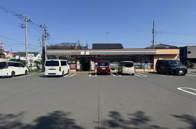 セブンイレブン中央３丁目店