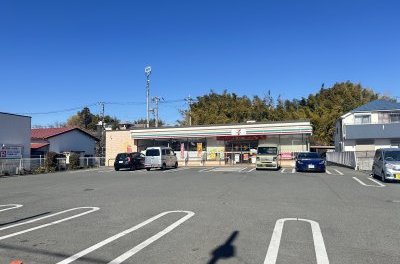 セブンイレブン町田堺店